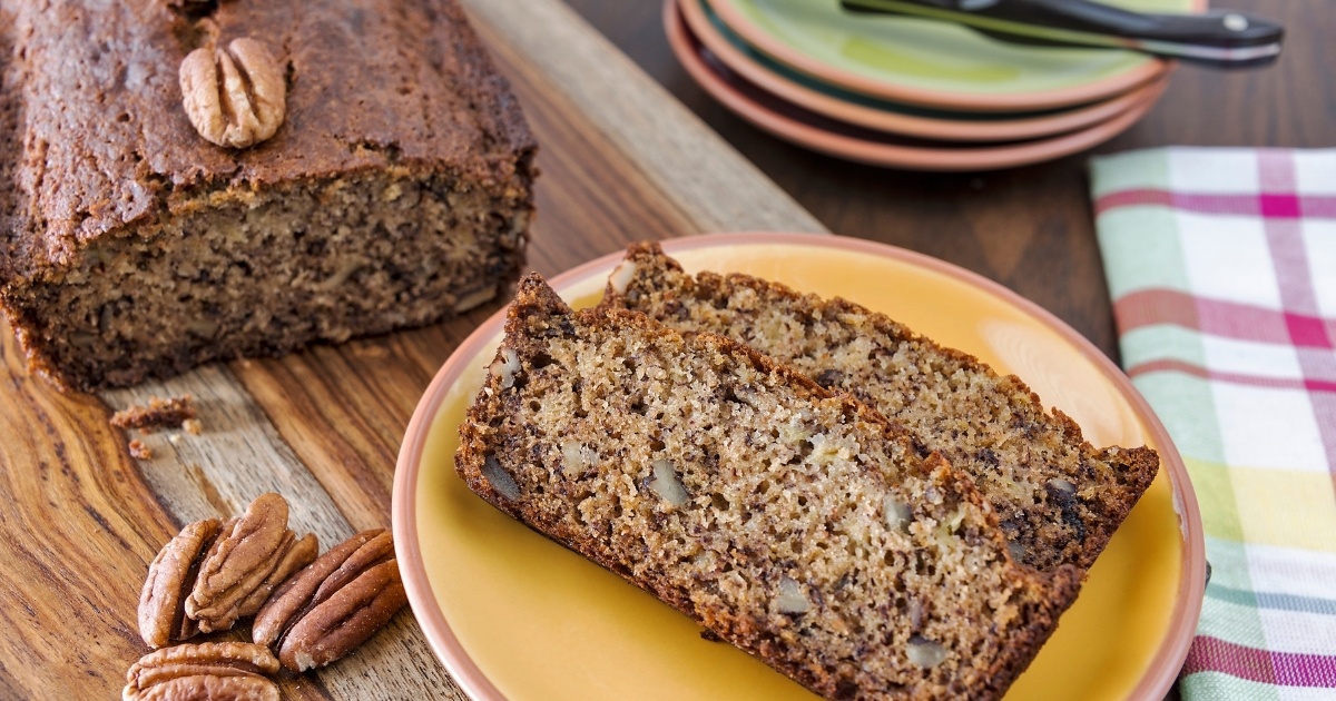 Pecan Praline Banana Bread