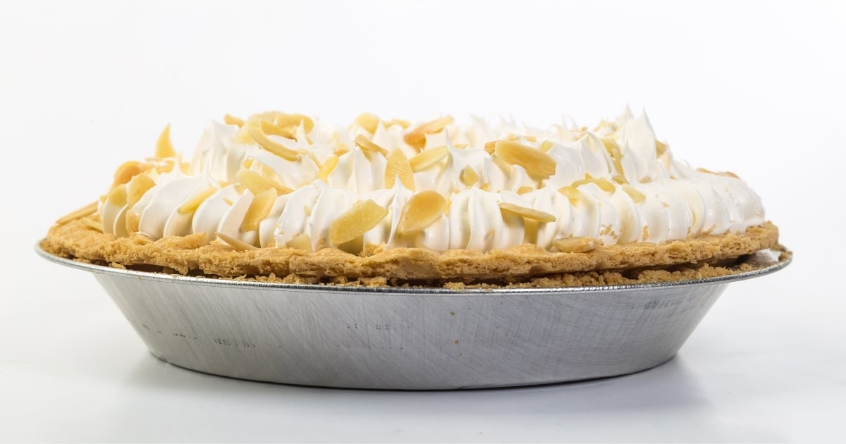 Assuaged-Blog-Chocolate-Banana-Pie-Whipped-Cream-Slivered-Almonds-Image