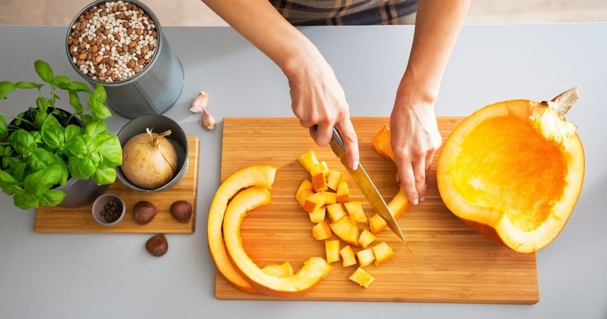 Assuaged-Blog-Cutting-Cooking-Pumpkin-Uses-Image
