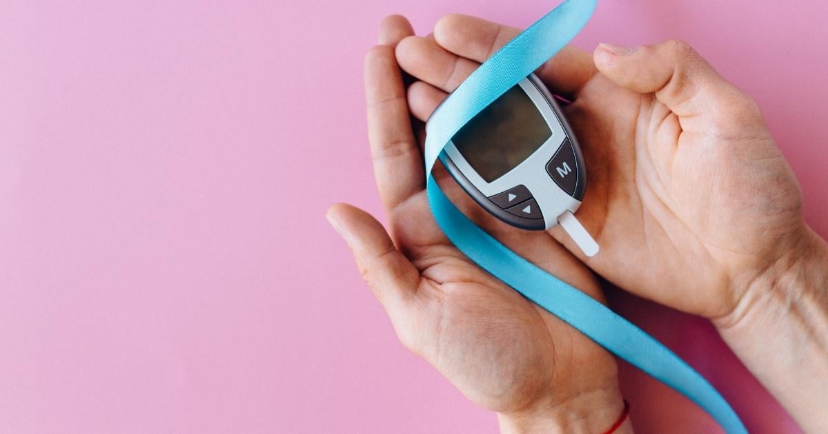 Assuaged-Blog-Diabetes-Blood-Levels-Monitor-Ribbon-Image