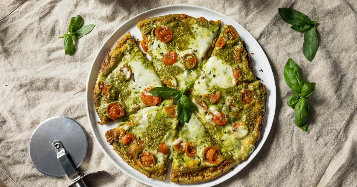 Assuaged-Blog-Pesto-Tomato-Basil-Pizza-Image