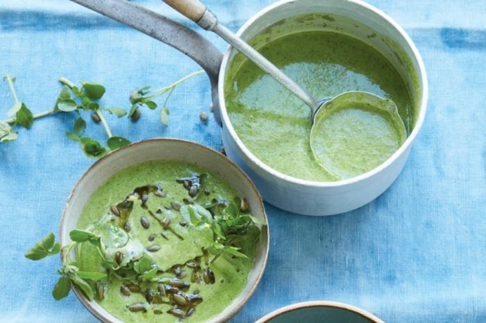 Green Glowing Goddess Soup