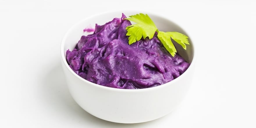 Purple-Power-Mashed-Potatoes-with-Gravy  1