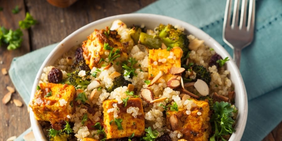 how-to-make-instant-pot-vegan-smoky-tofu-quinoa-biryani 3