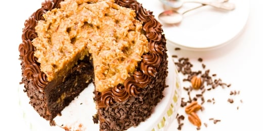how-to-make-vegan-german-chocolate-pecan-cake 3