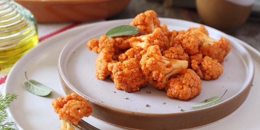 sweet-and-spicy-orange-cauliflower-bowl 2