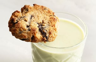 vegan-gluten-free-chocolate-chip-cookies