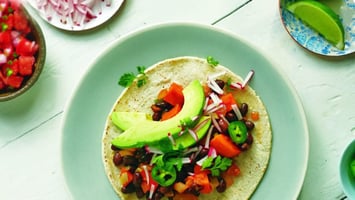 black-bean-sweet-potato-hash-c-Lauren-Volo-edit-1600x900-865x487