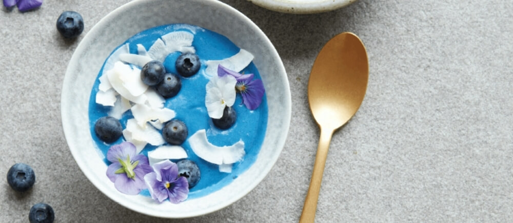 Blue Lagoon Magic Spirulina Superfood Smoothie Bowl