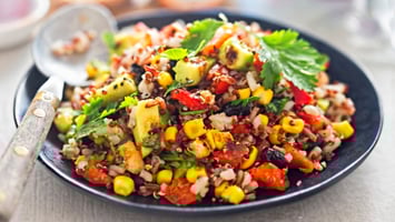 Southwestern-Sweet-Potato-Quinoa-Avocado-Salad