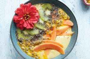 Tropical-Bliss-Superfood-Smoothie-Bowl
