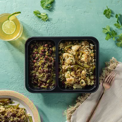 _1040_1040_Prepared_Black_Bean_Chile_Verde_with_Fajita_Rice_Carousel-6c99dd355a38c5bf19843a14b01fbe12