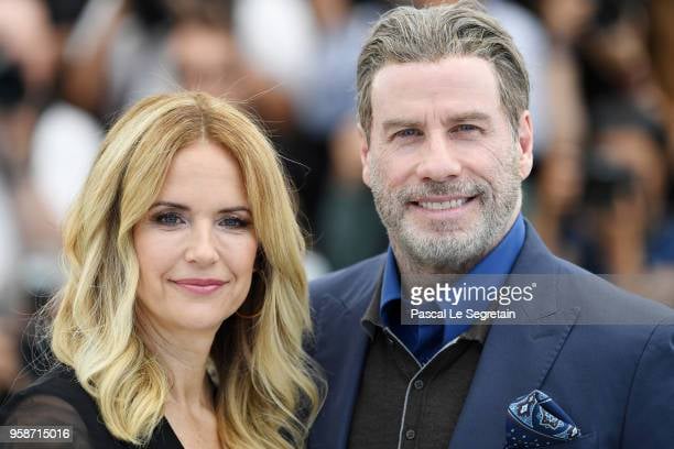 kelly-preston-and-john-travolta-attend-the-photocall-for-rendezvous-picture-id958715016