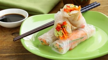 Fresh-Vegan-Spring-Rolls-with-Ginger-Almond-Sauce